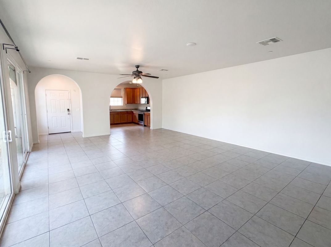 Property photo 3 of 29291 N 123rd Dr