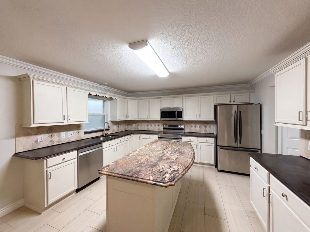 Property photo 2 of 3312 White Blossom Ln