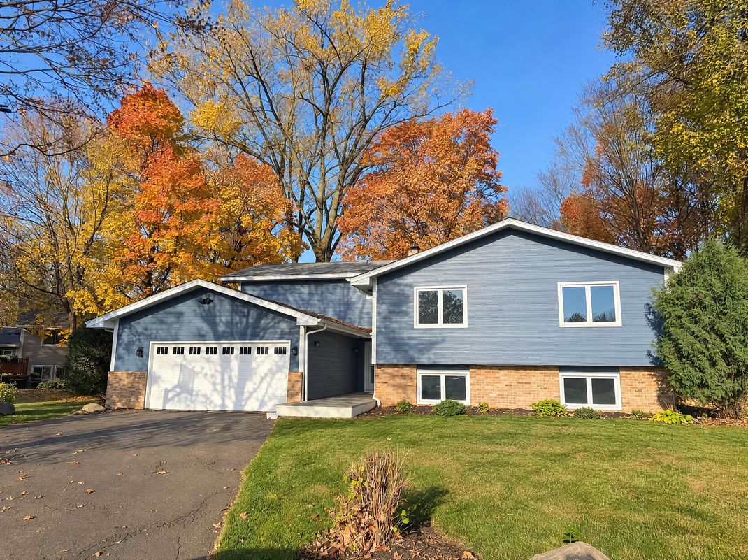 Property photo 1 of 1645 Ranier Cir