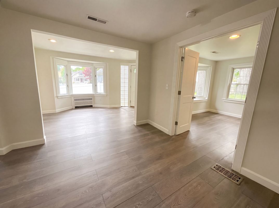 Property photo 3 of 146 Hayward St