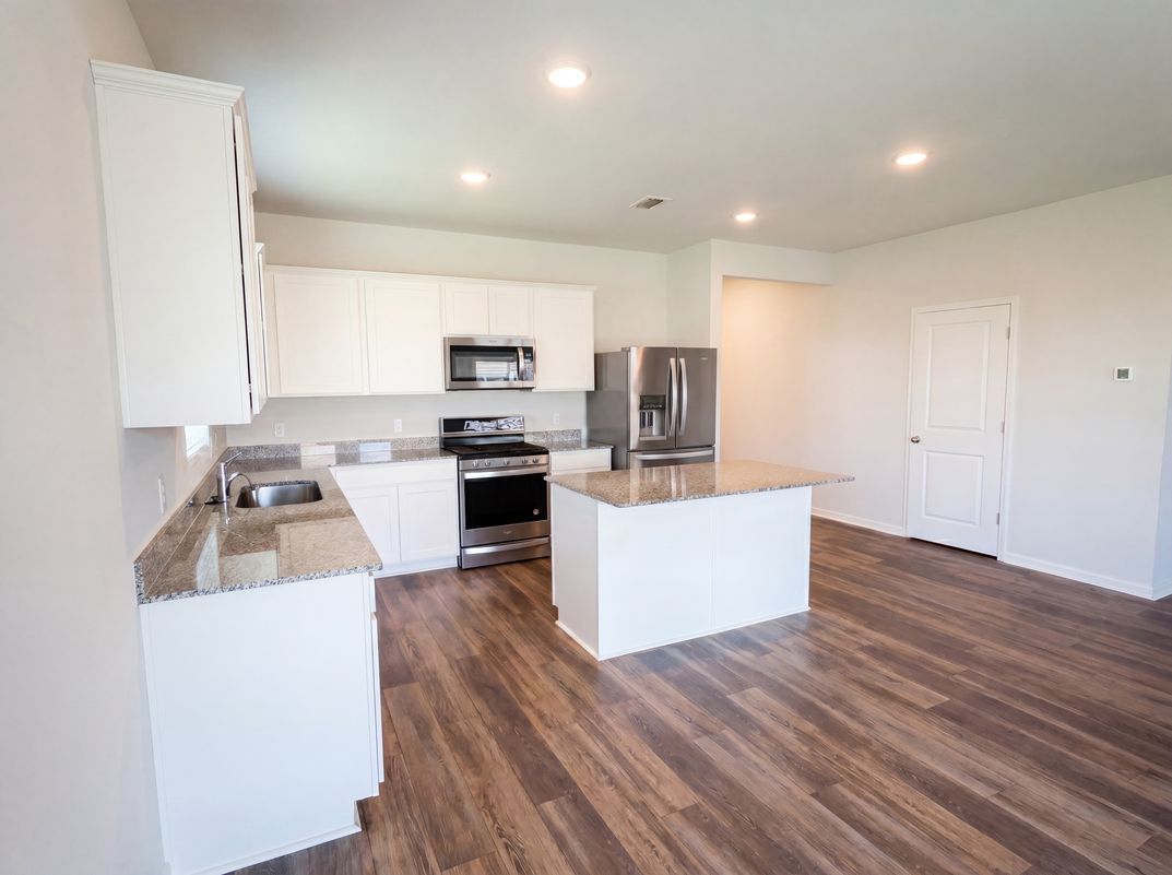 Property photo 2 of 616 Fisher Ln