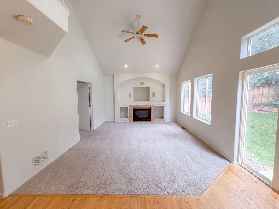 Property photo 3 of 821 Sage Sparrow Cir