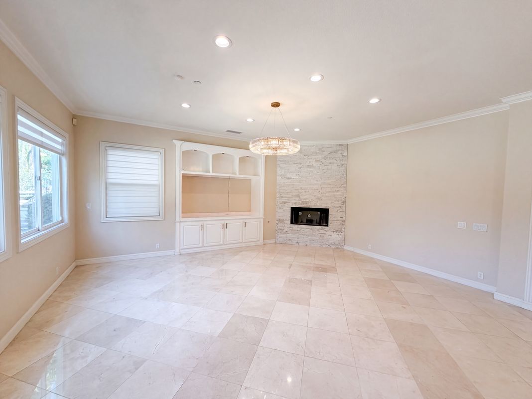 Property photo 3 of 17109 Santa Cruz Ct