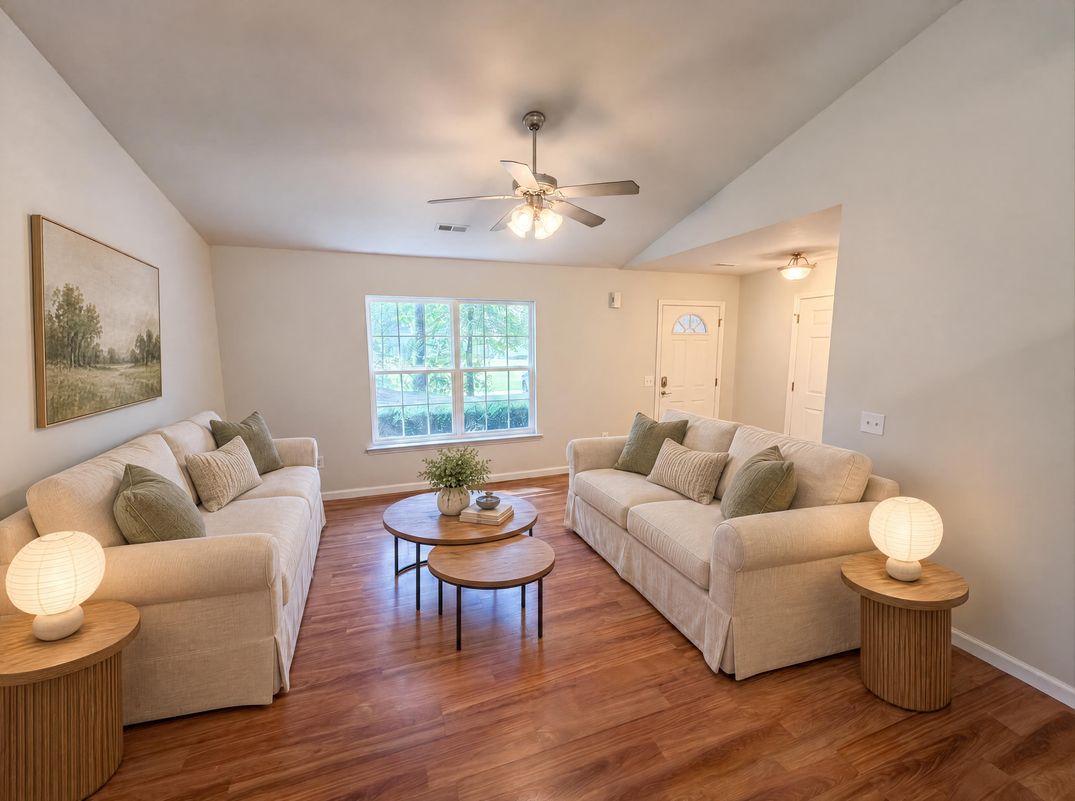 Property photo 3 of 102 Hayworth Ave