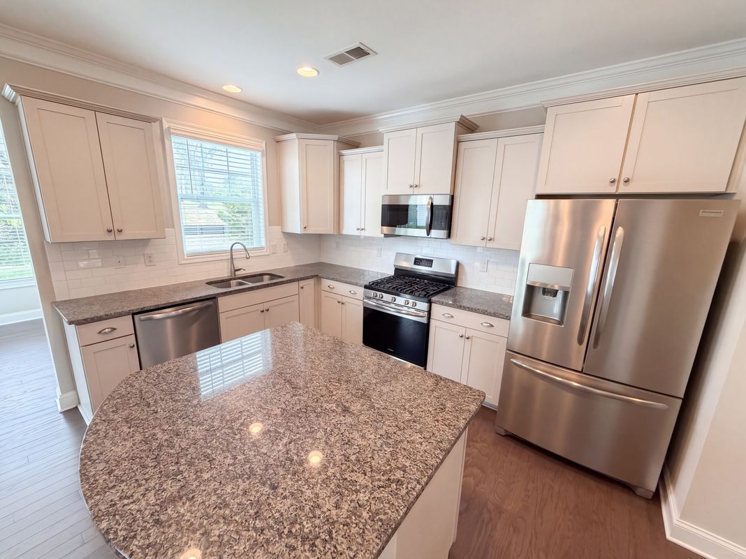 Property photo 3 of 8014 Alford Rd