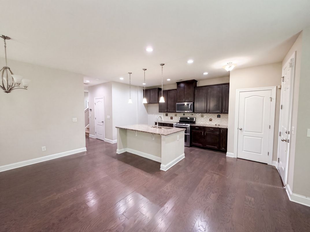 Property photo 2 of 109 Belle Plain Dr