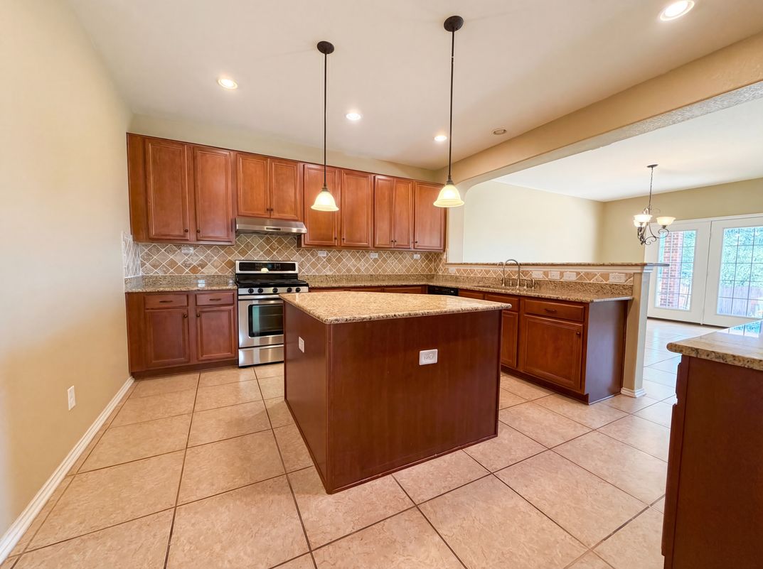 Property photo 2 of 21234 Cinch Run