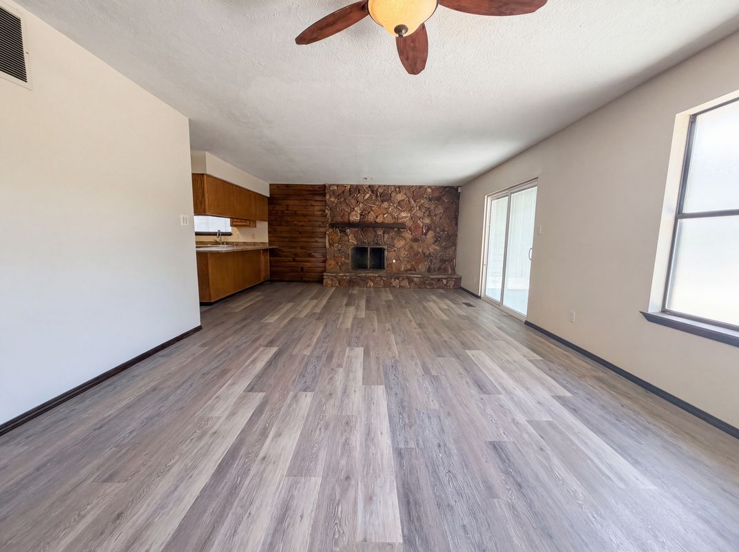 Property photo 3 of 8804 Pony Express Trl NE