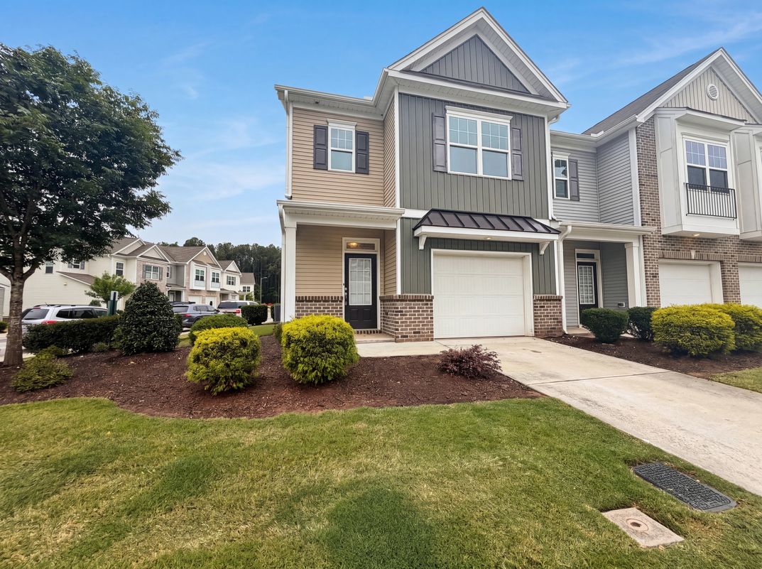 Property photo 1 of 1118 Neighborly Way