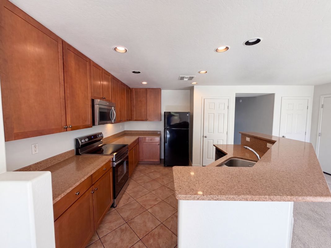 Property photo 2 of 8537 N 63rd Dr