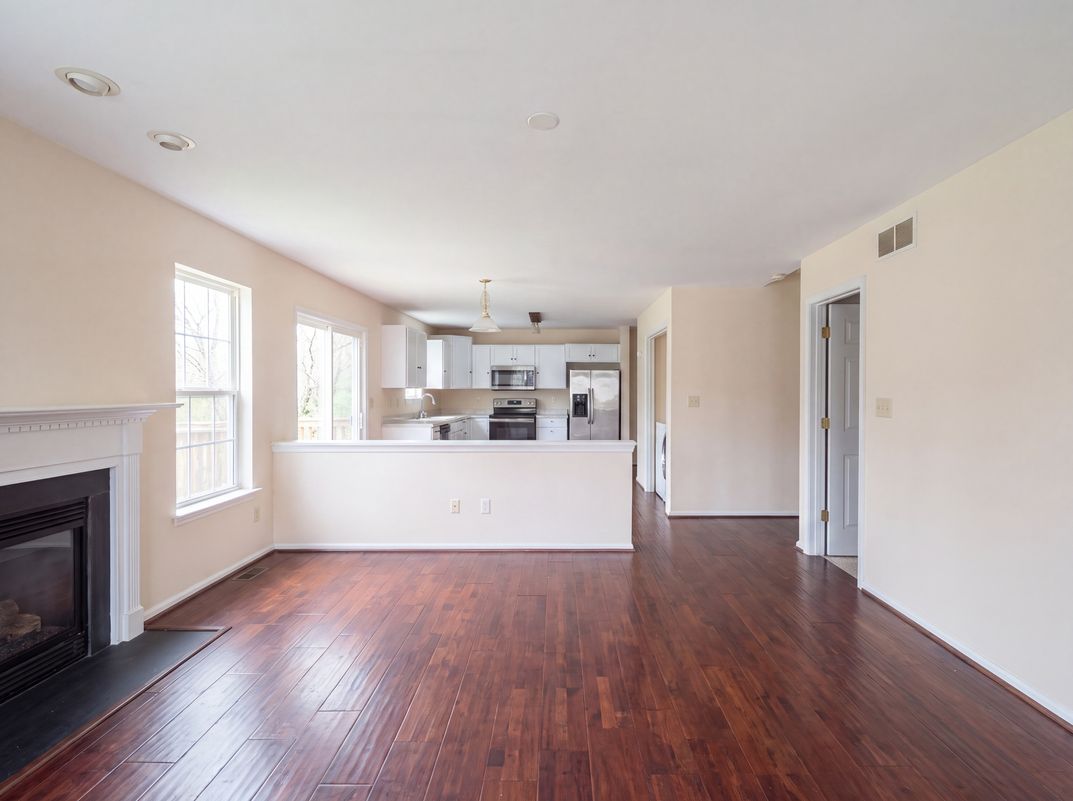 Property photo 3 of 32 Leena Ln