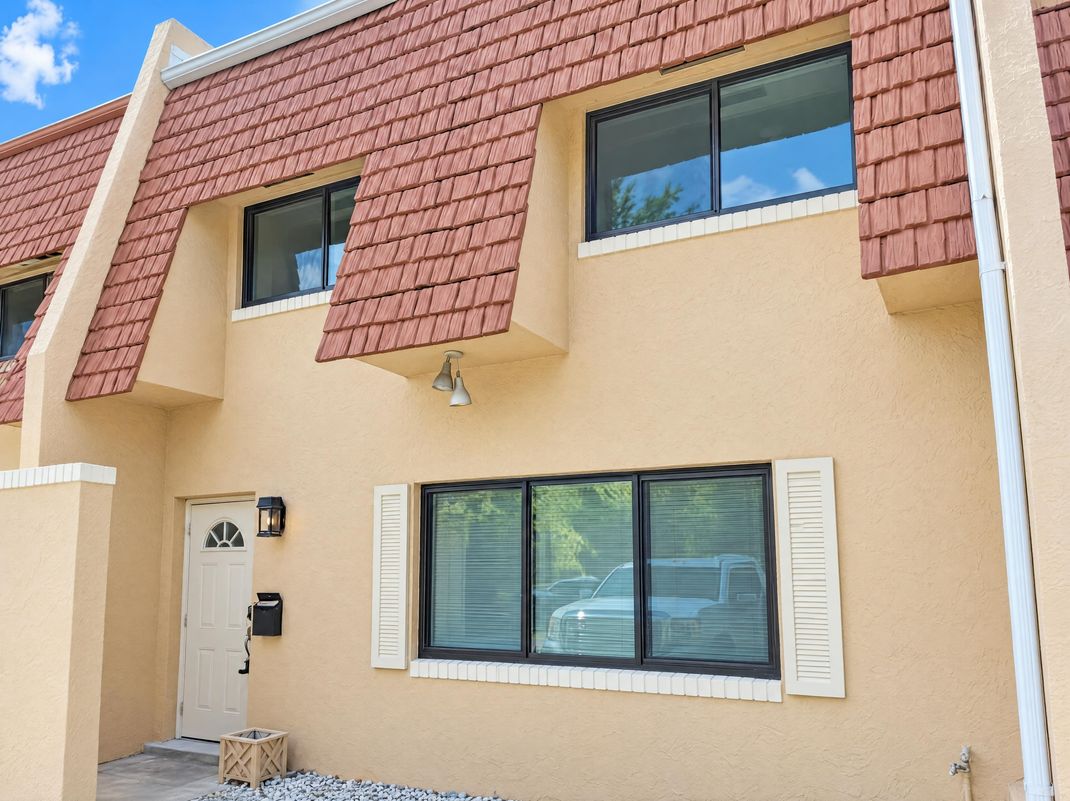 Property photo 1 of 94 Pleasant Hill Ln