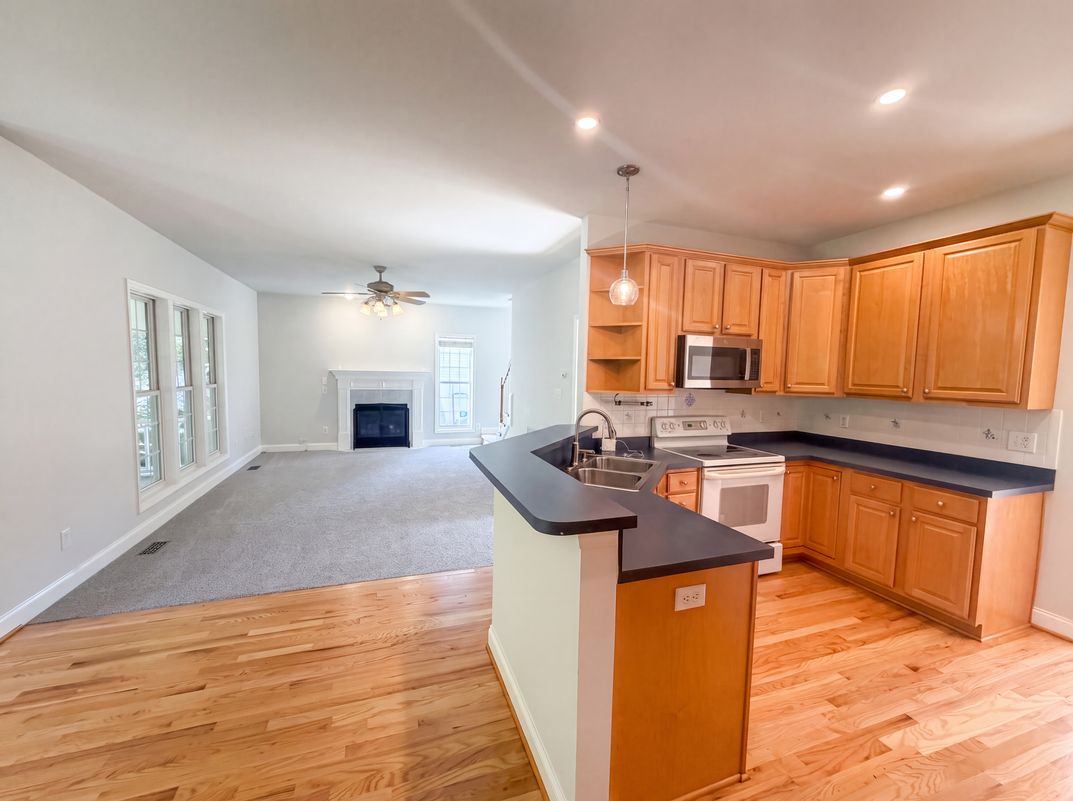 Property photo 2 of 1702 Patterson Grove Rd