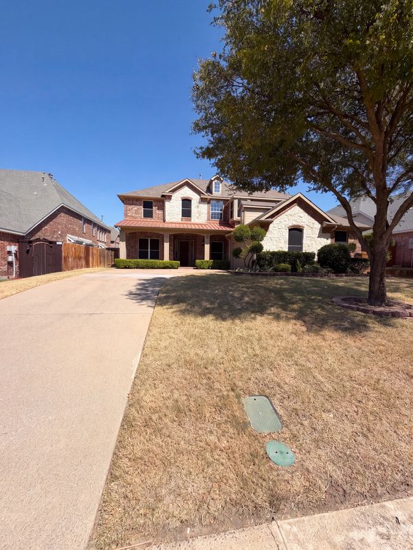 Property photo 2 of 3228 Tearose Dr