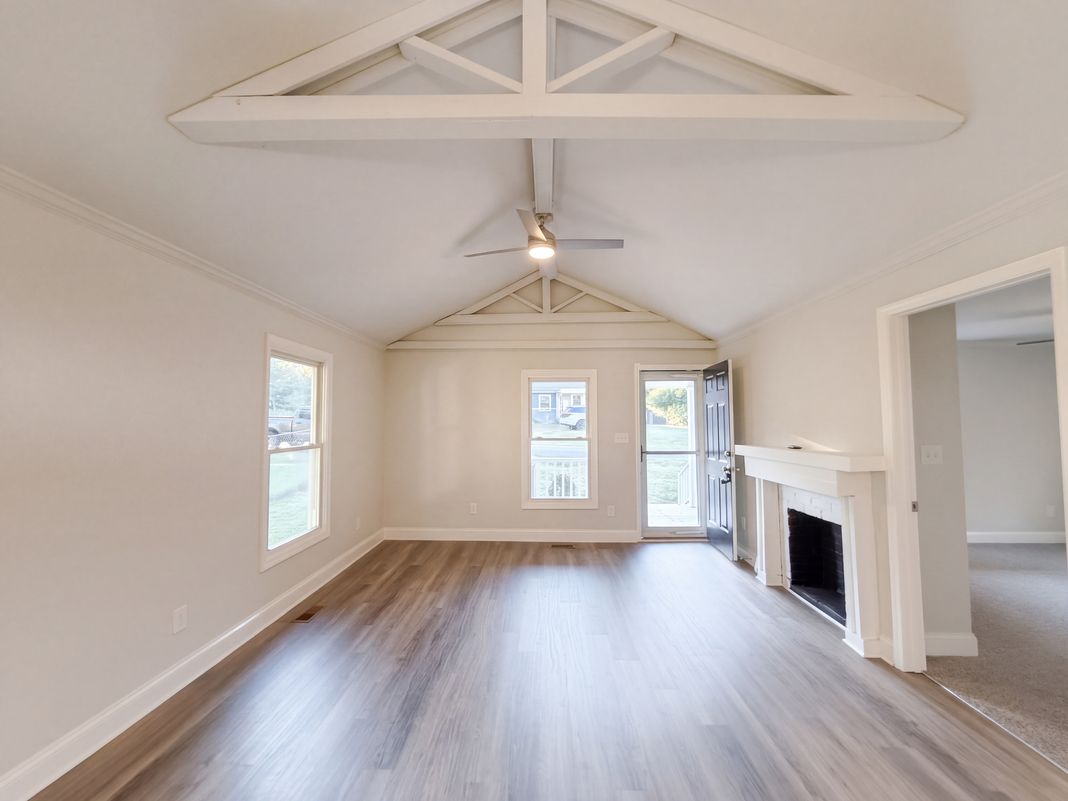 Property photo 3 of 308 Spring Garden Ave
