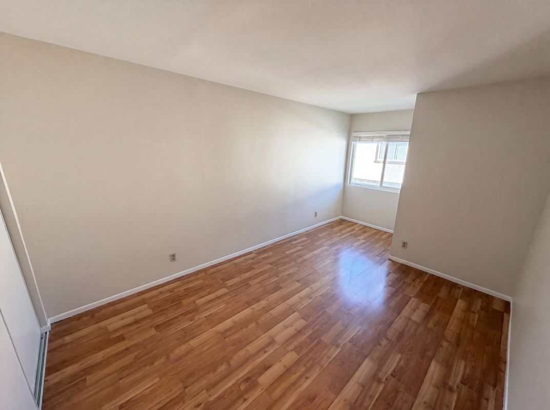 Photo 12 of 30 of 22432 S Vermont Ave, Torrance, CA