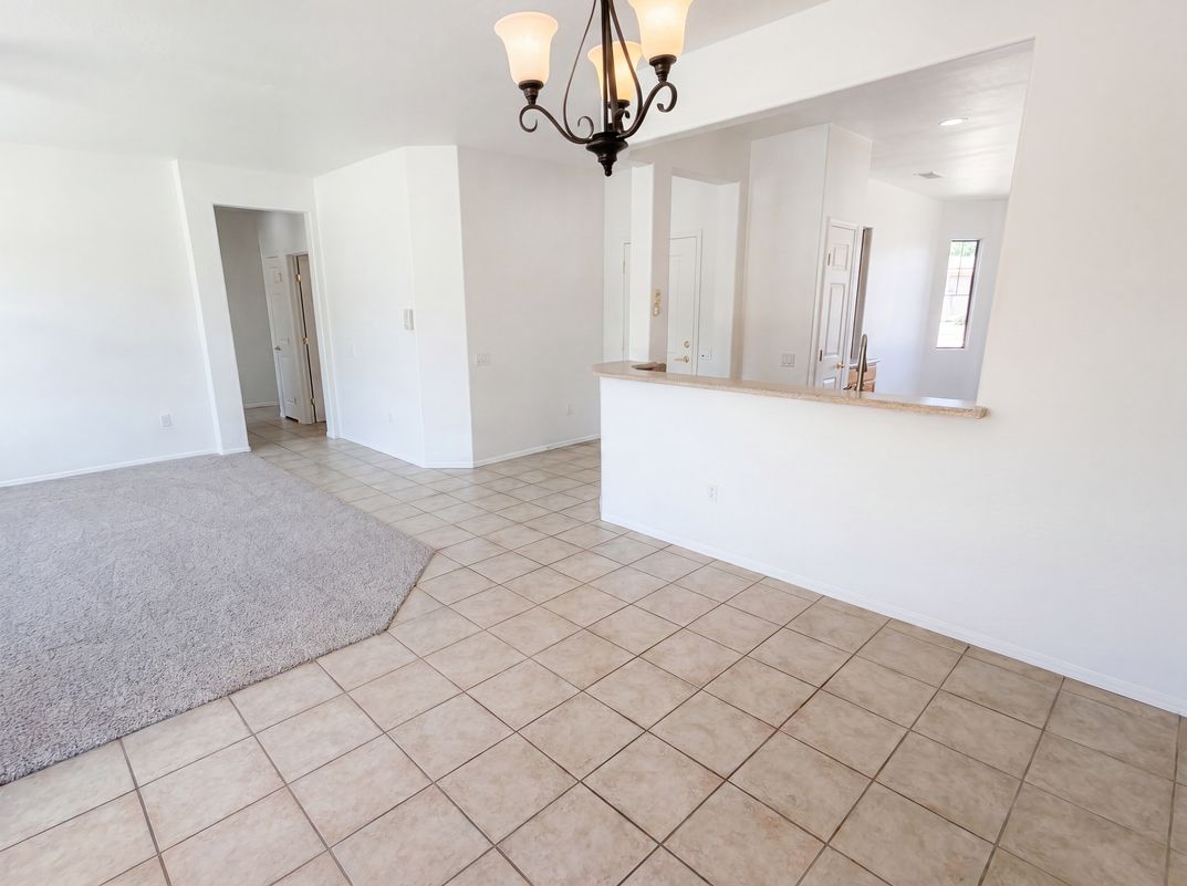 Property photo 3 of 20863 N Sequoia Crest Dr