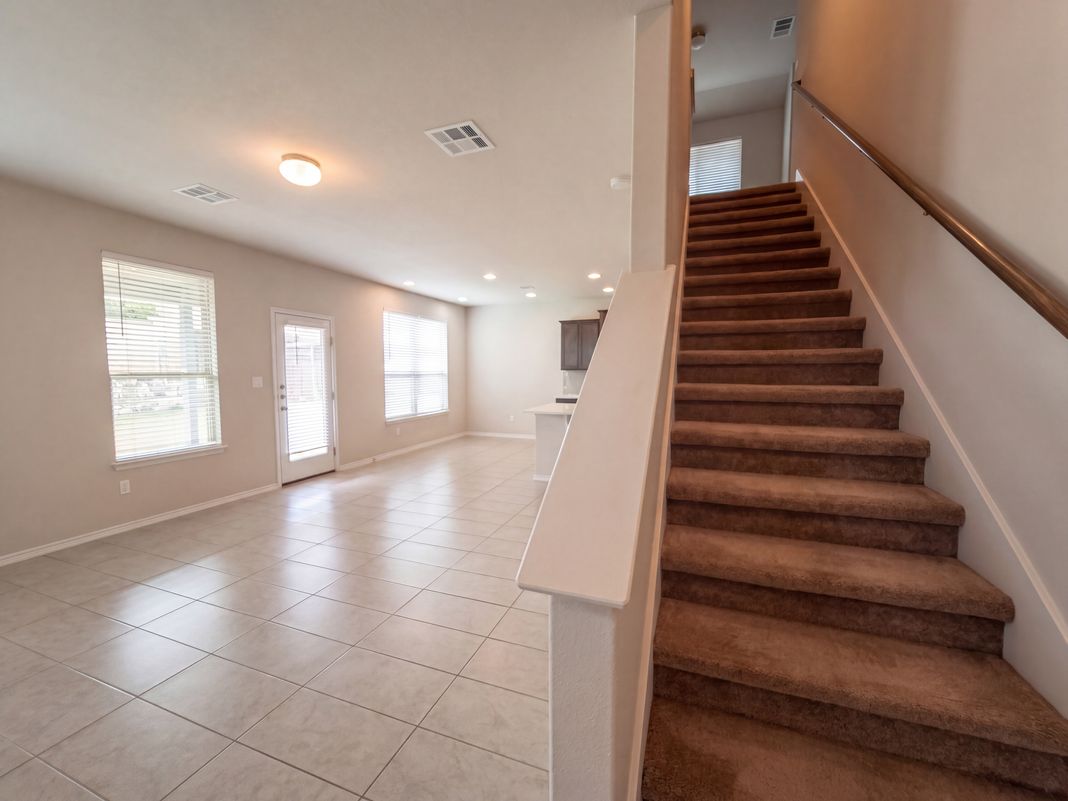 Property photo 3 of 3651 Sandy Brook Dr Unit 206