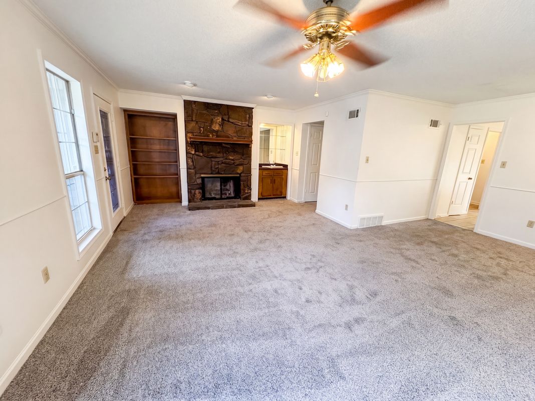 Property photo 3 of 3798 Fern Ridge Rd