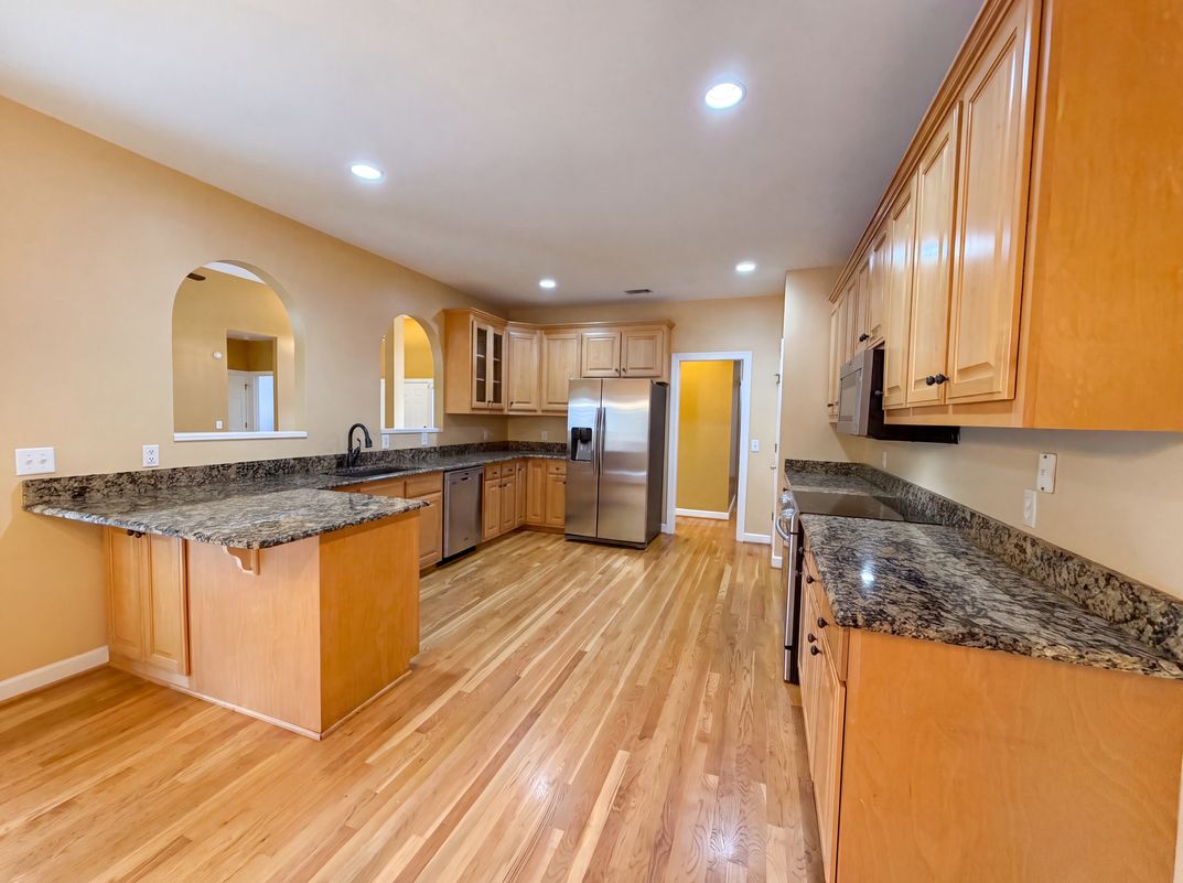 Property photo 2 of 6724 Cold Stream Dr