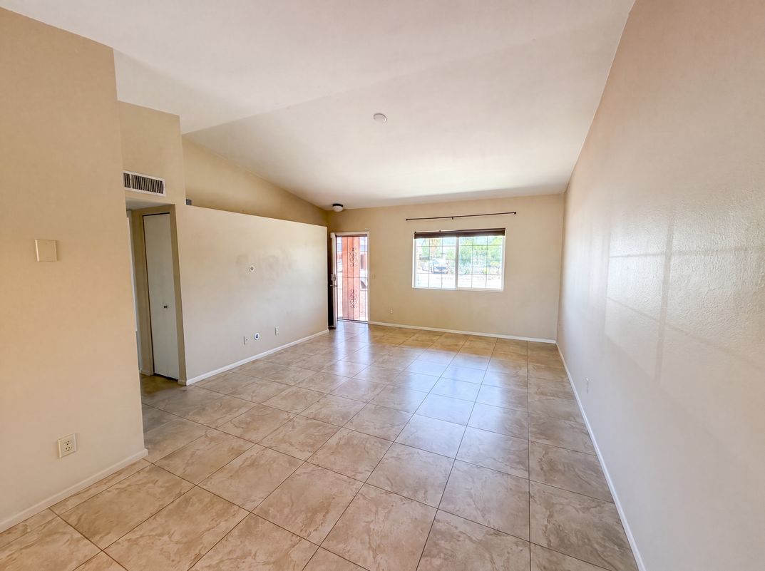 Photo 9 of 21 of 6081 N Curry Ave, Tucson, AZ