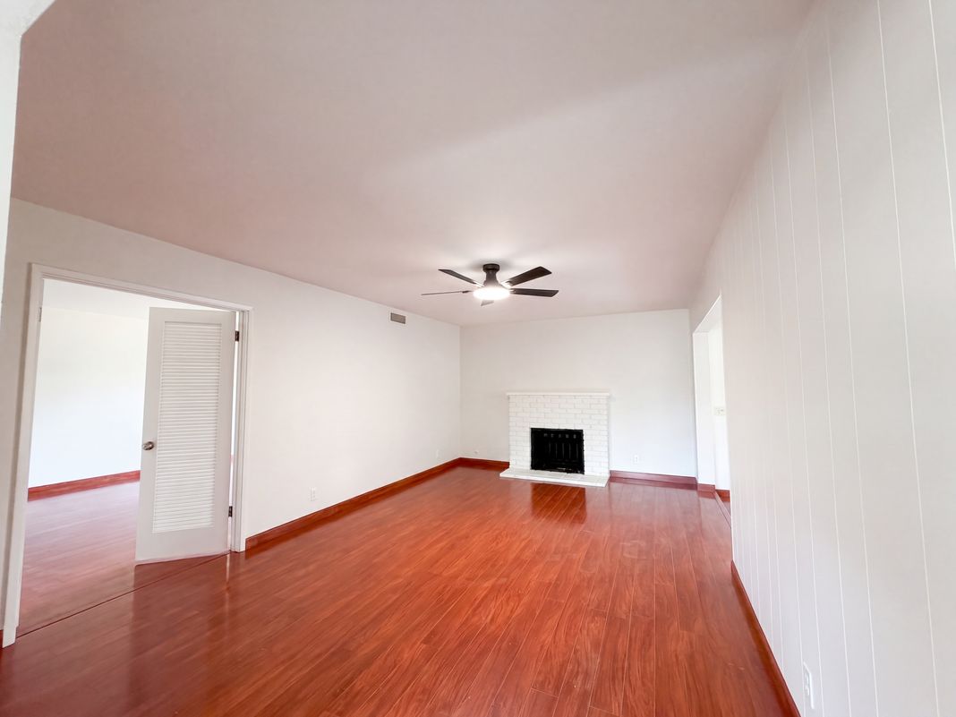 Property photo 3 of 1801 60th Ave