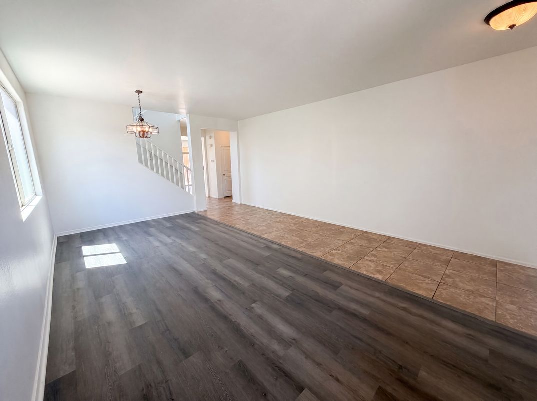 Property photo 3 of 7411 W Alta Vista Rd