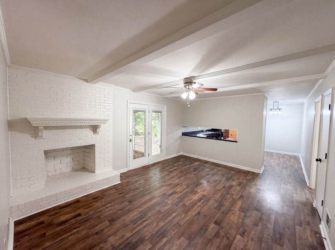 Property photo 3 of 1020 Pisgah Church Rd