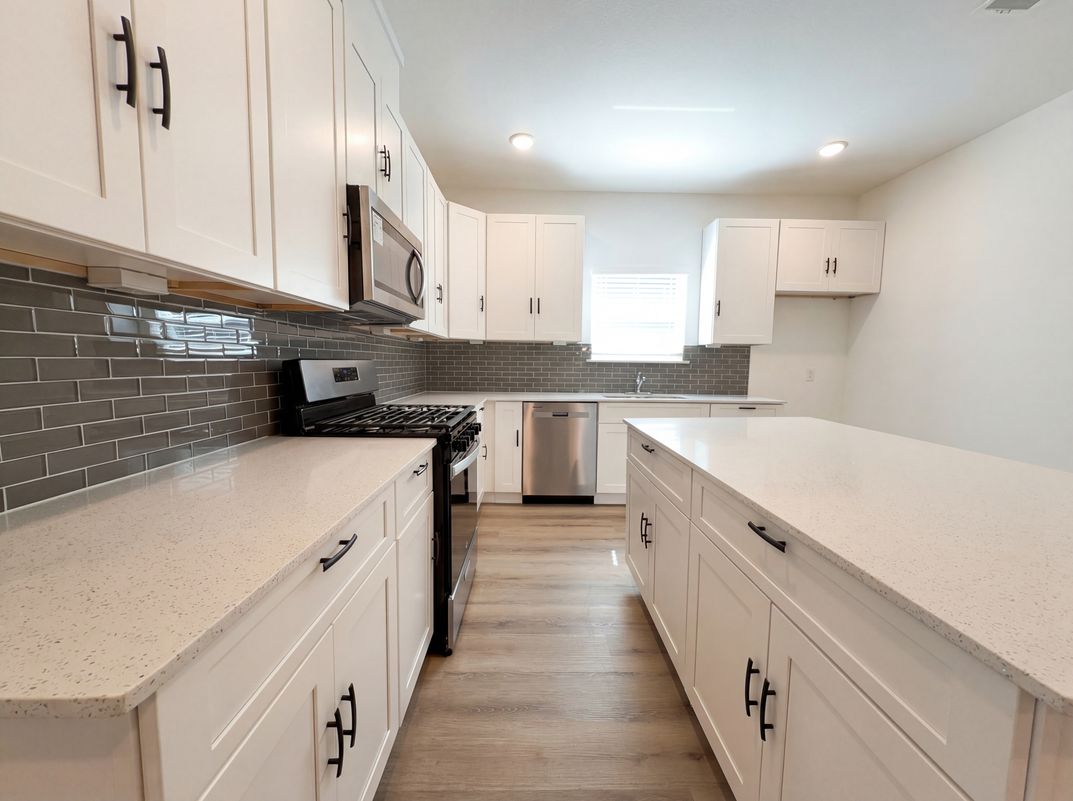 Property photo 2 of 15376 Coaltown Rd