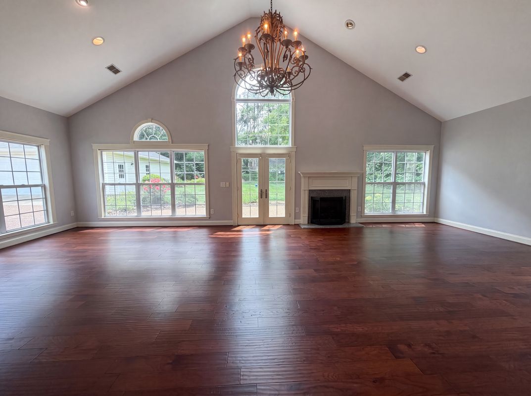 Property photo 3 of 608 Estes Rd