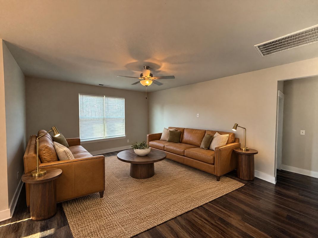Property photo 3 of 213 Snapdragon Dr