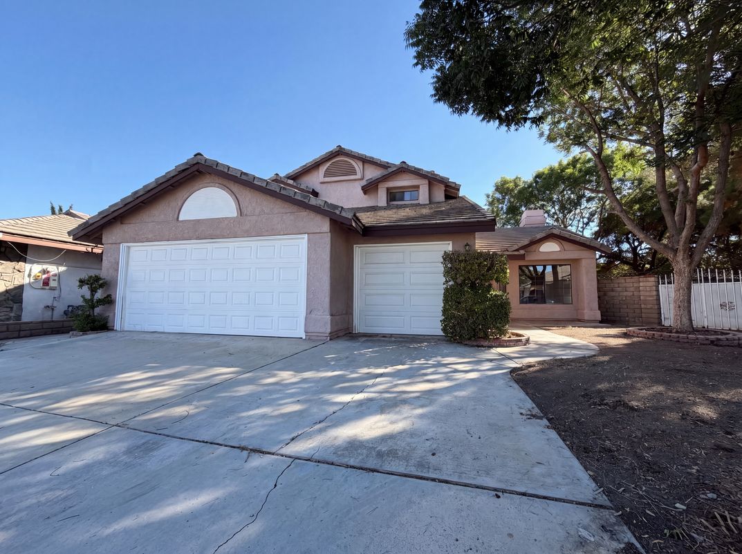 Property photo 1 of 3164 Gingerwood Ln