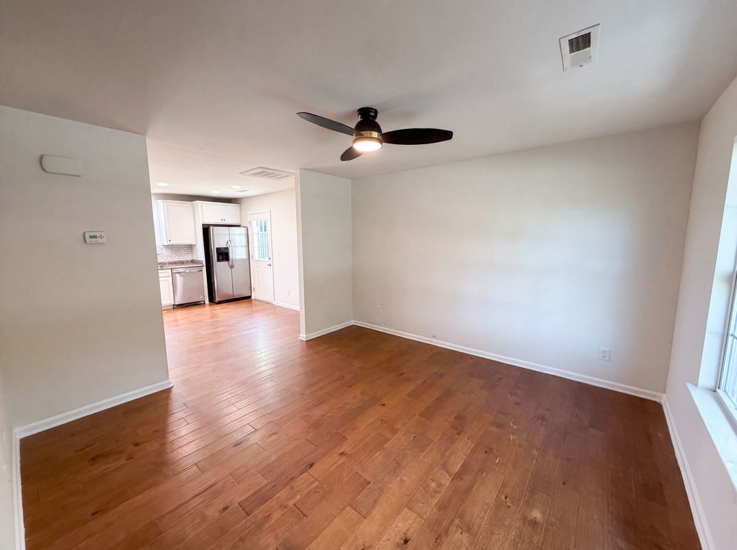 Property photo 3 of 10933 Pointer Ridge Dr