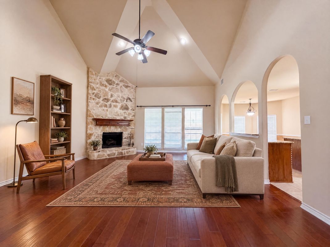 Property photo 3 of 409 Lone Oak Ct