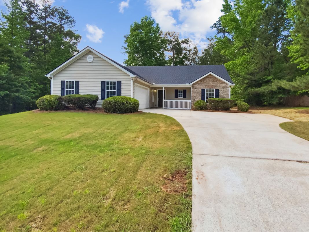 Property photo 1 of 145 Shadowbrook Trce