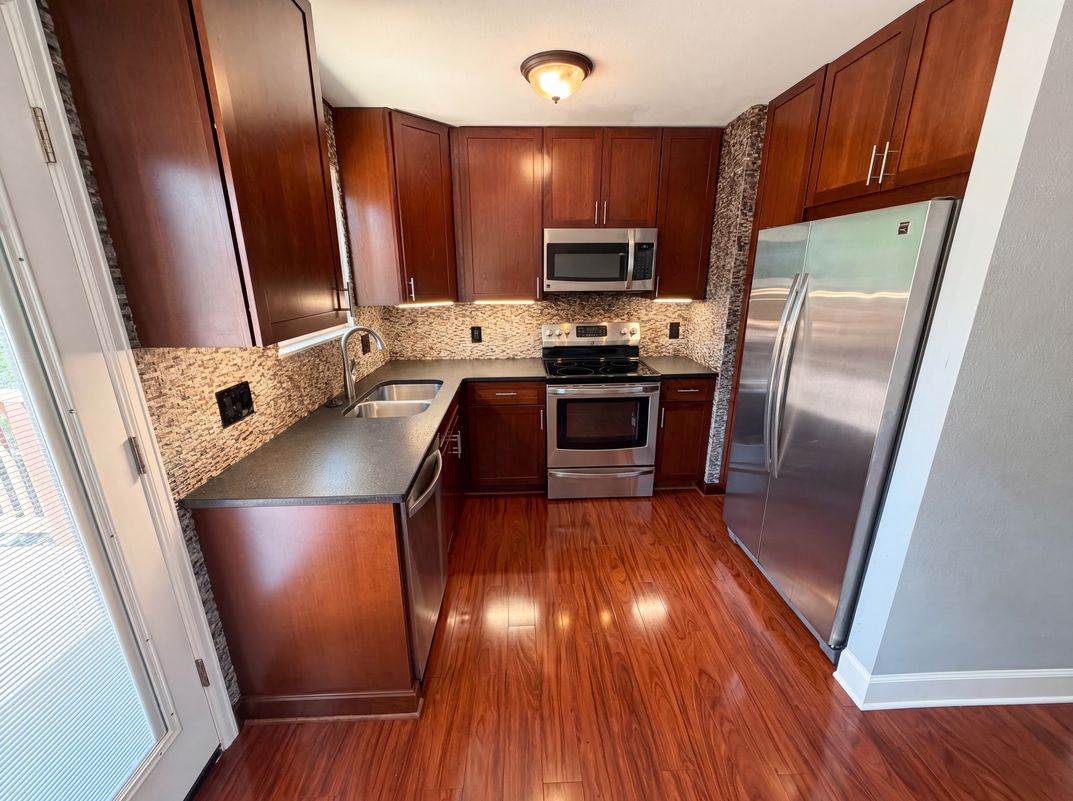 Property photo 2 of 10661 Quail Ct