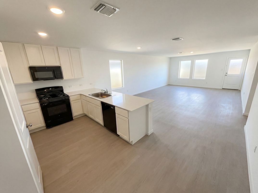 Property photo 2 of 3728 Los Cabos Dr