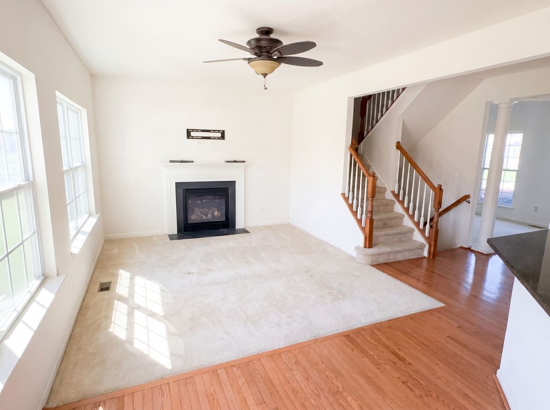 Property photo 3 of 176 Bellflower Ln