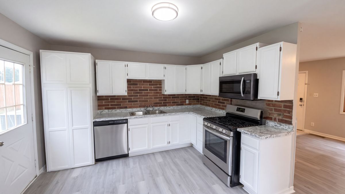 Property photo 2 of 6618 Rhode Island Ave