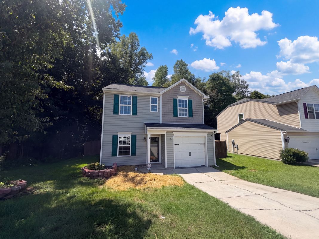 Property photo 1 of 1131 Langston Dr