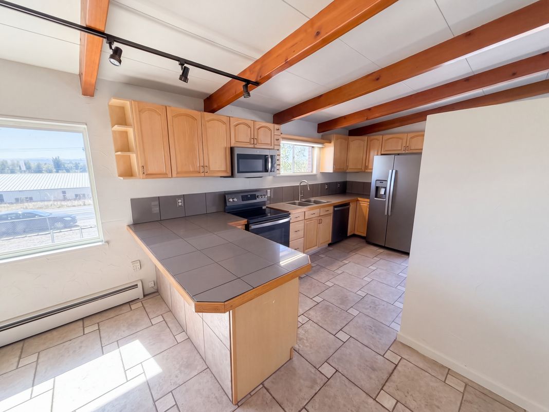 Property photo 3 of 7811 W 62nd Ave