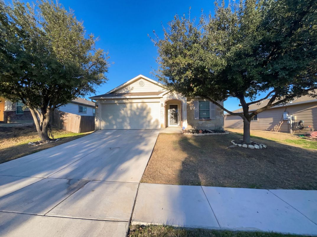 Property photo 1 of 16114 Julep Chase