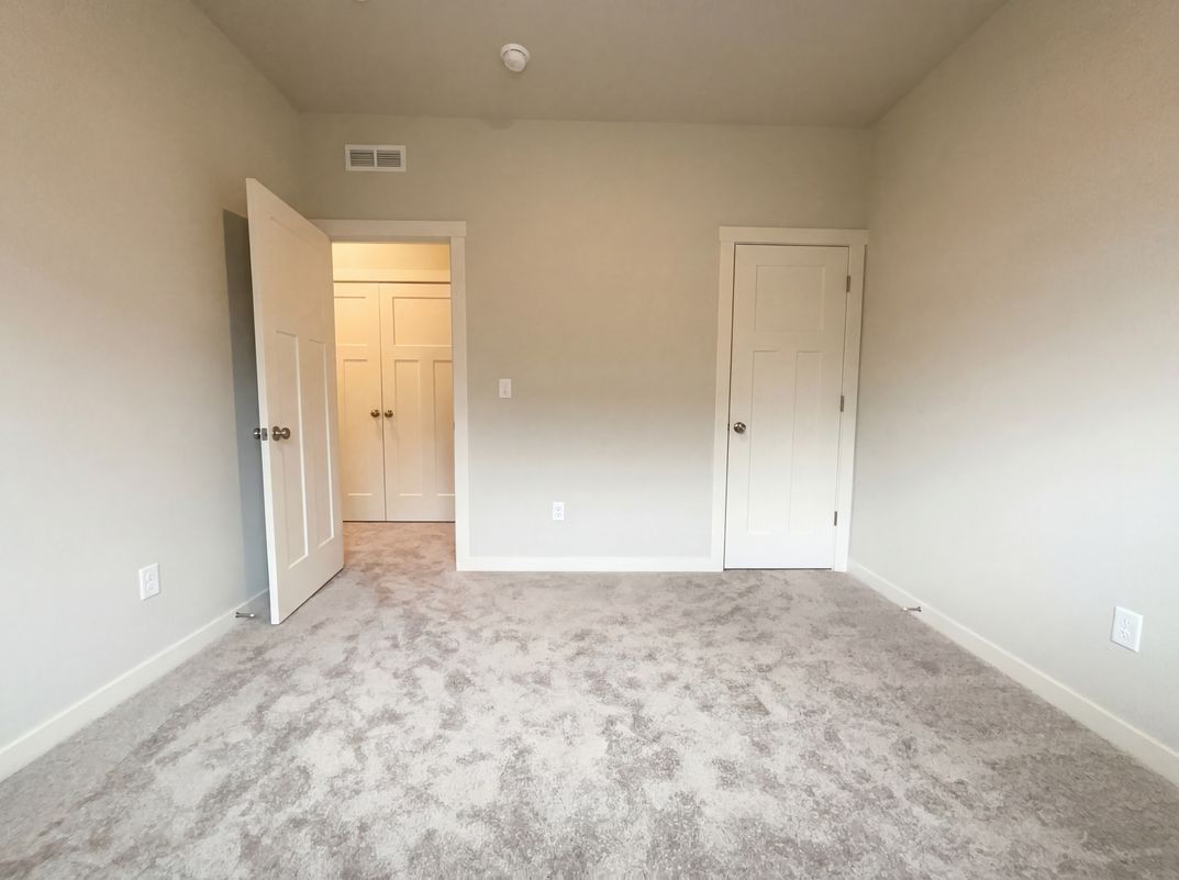 Photo 16 of 24 of 16903 NE 37th Ave, Vancouver, WA