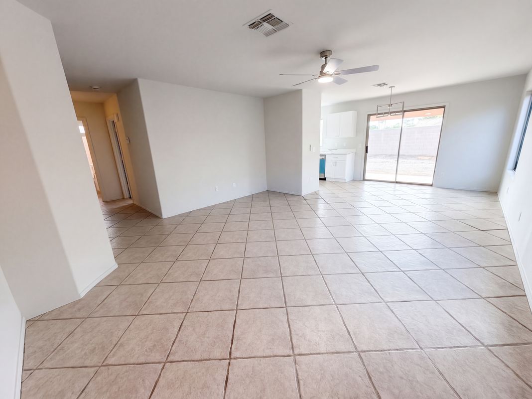 Property photo 3 of 14099 W Two Guns Trl