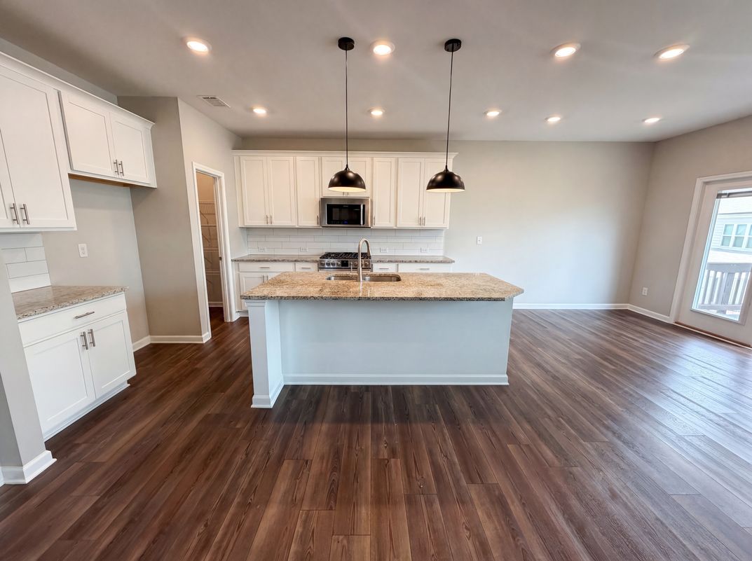 Property photo 2 of 4205 Goosecross Ct