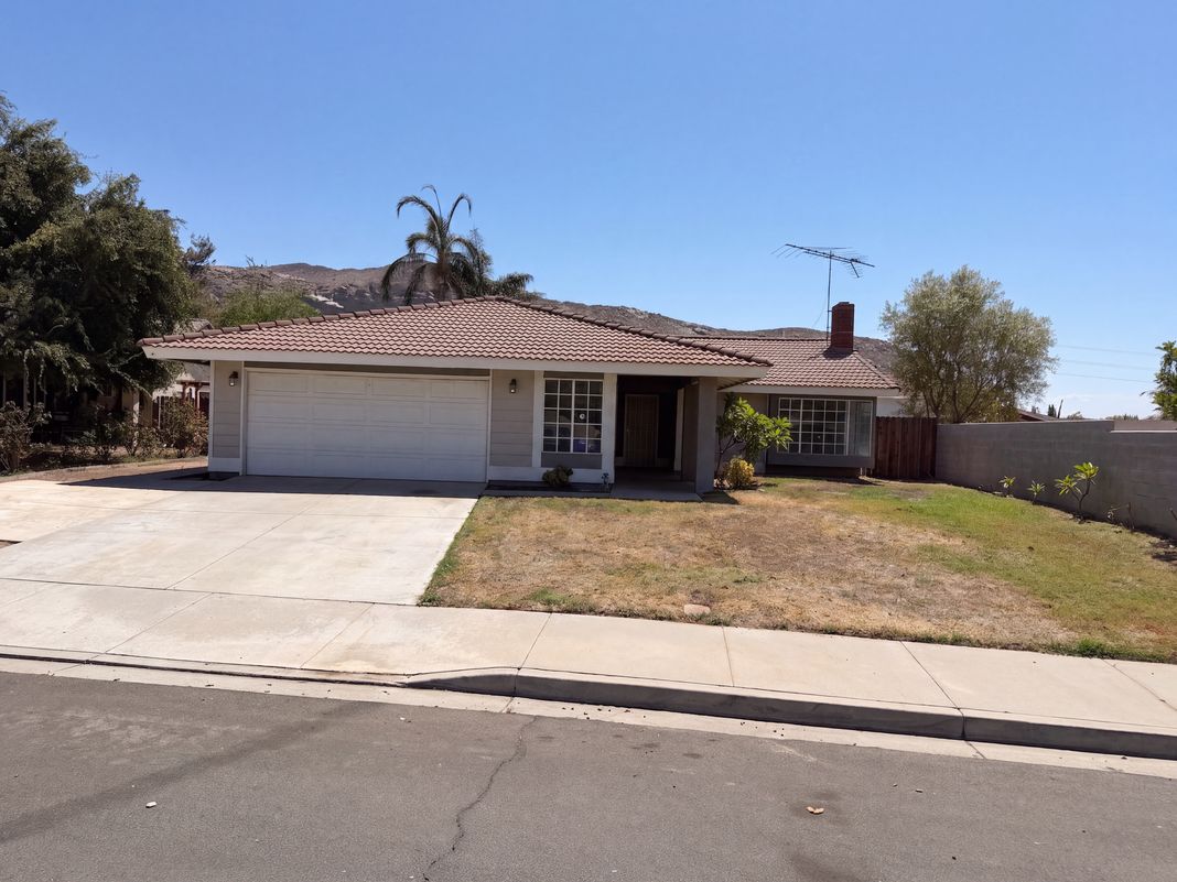 Property photo 1 of 2796 Shiells Ave