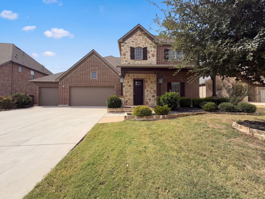 Property photo 1 of 7913 Caddo Cv