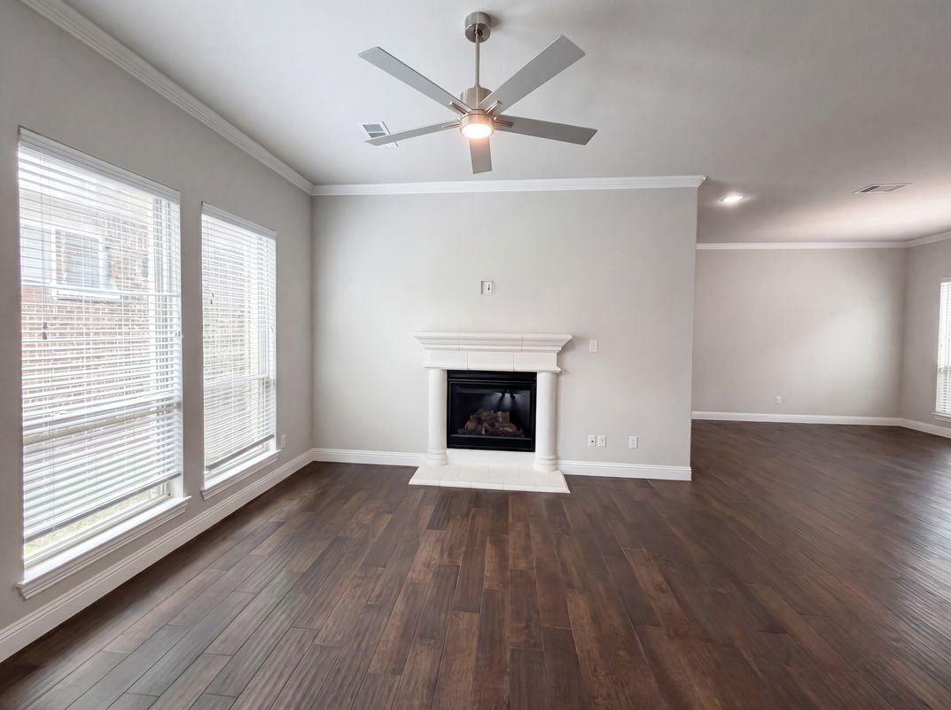 Property photo 3 of 17628 Bottlebrush Dr