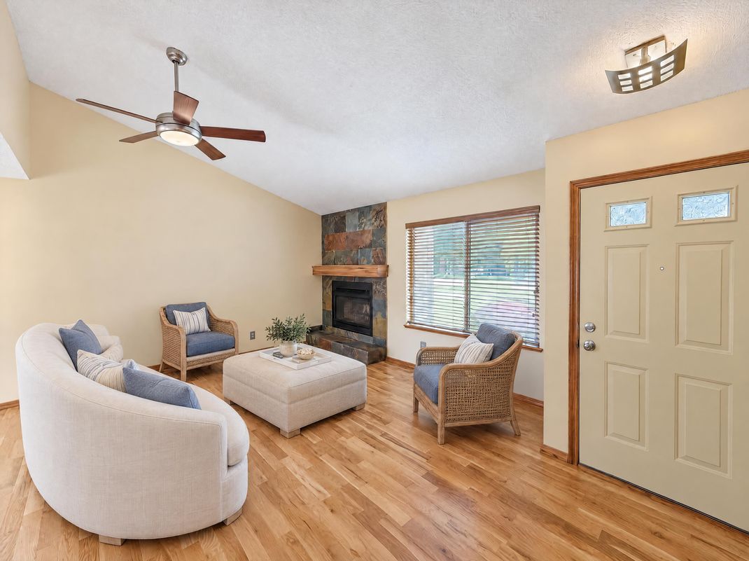 Property photo 3 of 4423 S Elati St