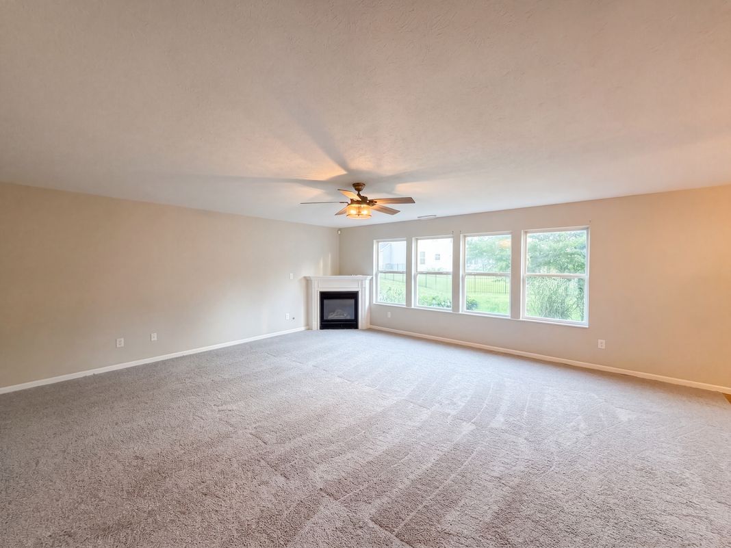 Property photo 3 of 10605 Dunes Ct